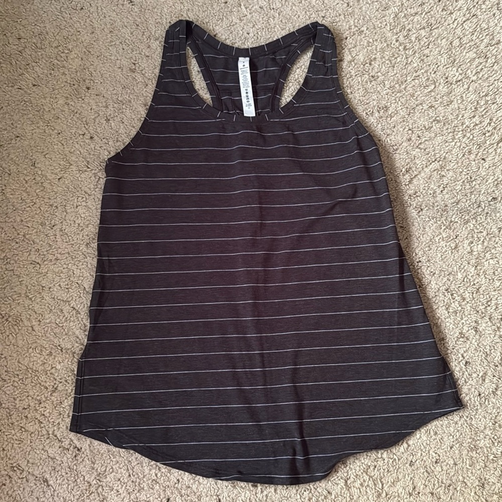 lululemon Love Tank Top Racerback Size 6. Great condition.